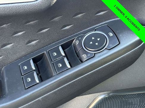 Used 2020 Ford Escape SE image 11