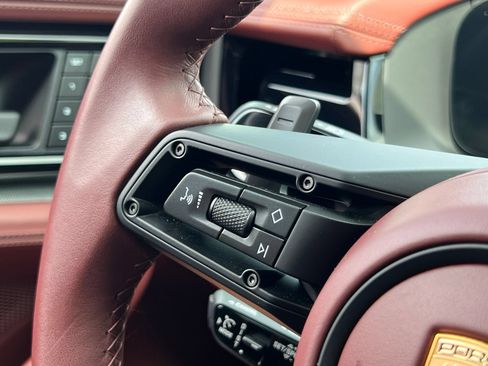 Certified 2026 Porsche Panamera 4 AWD/4WD image 27
