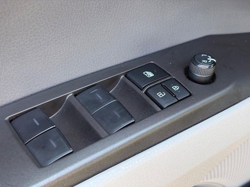 Used 2023 Toyota Camry LE FWD image 21