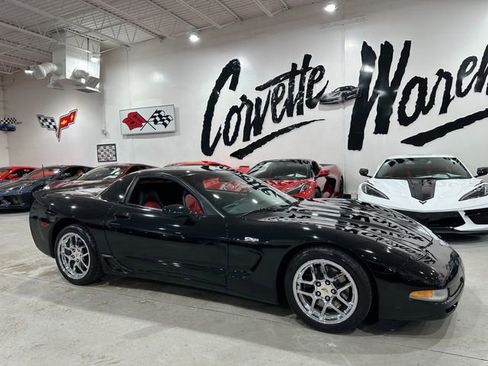 Used 2003 Chevrolet Corvette Z06 w/ Memory Package, 3 Drivers RWD image 25