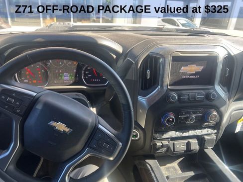 Used 2022 Chevrolet Silverado 3500 LT w/ Convenience Package image 11