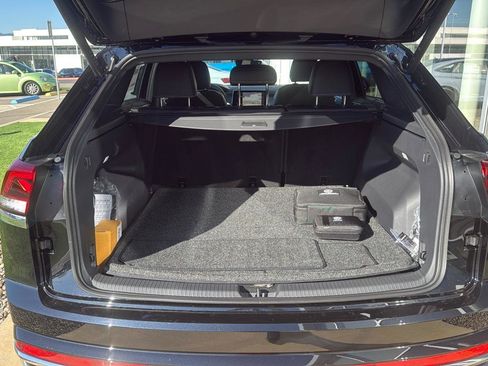 New 2025 Volkswagen Atlas Cross Sport SEL image 19