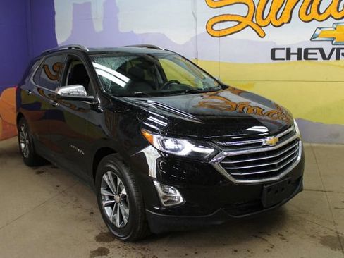 Used 2019 Chevrolet Equinox Premier FWD image 4