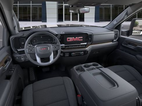 New 2026 GMC Sierra 2500 SLE AWD/4WD image 15