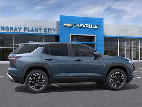 New 2027 Chevrolet Equinox LT w/ LPO, Floor Liner Package FWD image 5