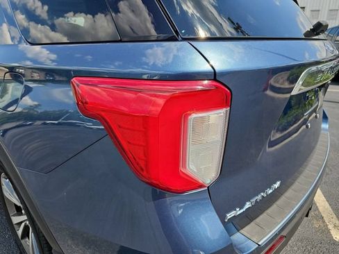 Used 2020 Ford Explorer Platinum AWD/4WD image 36