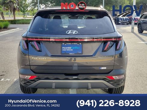 Certified 2024 Hyundai Tucson Limited FWD image 7