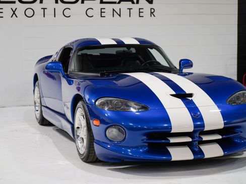 Used 1997 Dodge Viper GTS RWD image 20