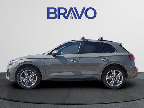 Used 2025 Audi Q5 2.0T Premium AWD/4WD image 2