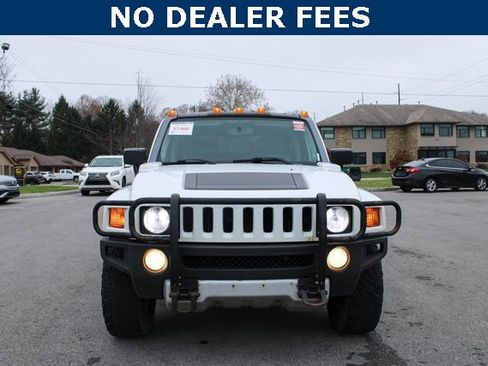 Used 2008 HUMMER H3 Luxury image 3