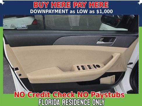 Used 2019 Hyundai Sonata SE w/ Cargo Package image 4