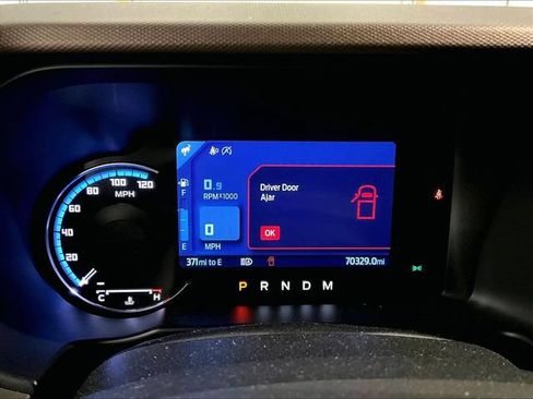 Used 2021 Ford Bronco Outer Banks AWD/4WD image 19