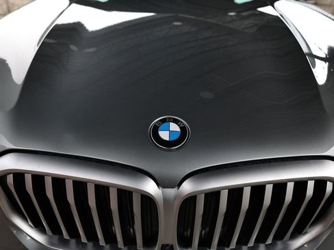 Used 2024 BMW X5 sDrive40i image 16