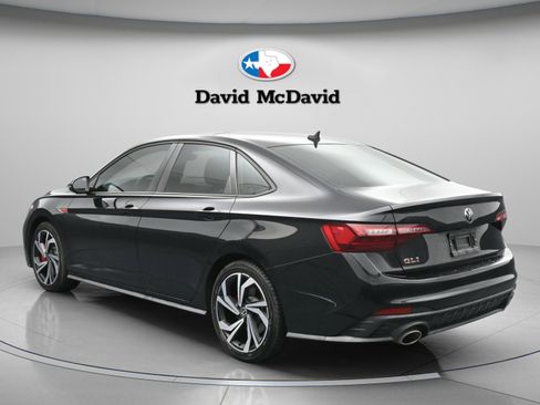 Used 2023 Volkswagen Jetta GLI Autobahn image 6