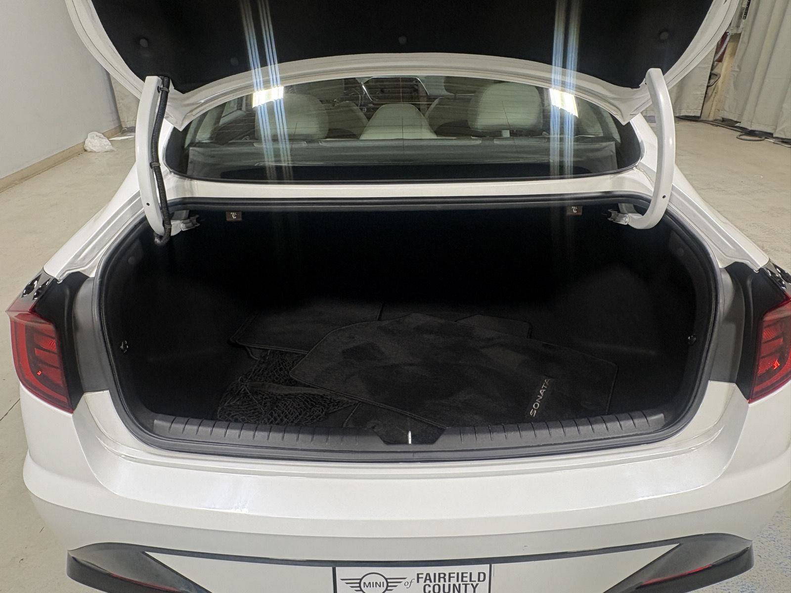 Used 2020 Hyundai Sonata SEL w/ Premium Package FWD image 19