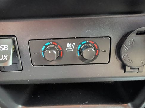 Used 2016 Toyota 4Runner Limited RWD image 15