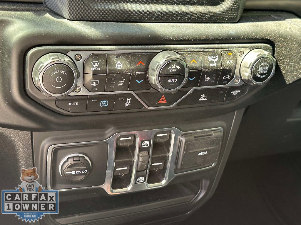 Used 2023 Jeep Wrangler Unlimited w/ Cold Weather Group AWD/4WD image 31
