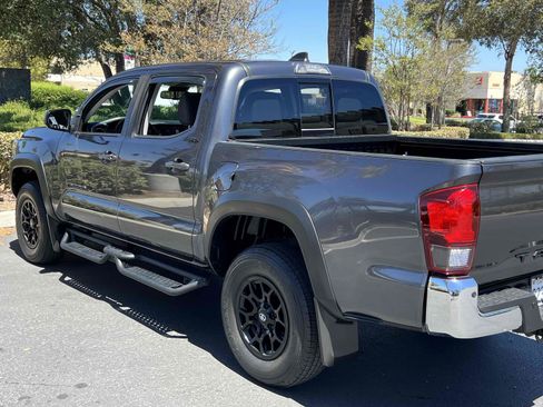 Used 2023 Toyota Tacoma SR5 RWD image 37