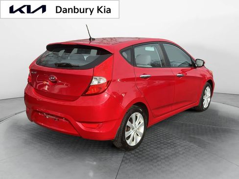 Used 2014 Hyundai Accent SE image 6