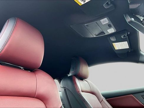 Used 2025 Ford Mustang GT Premium RWD image 27