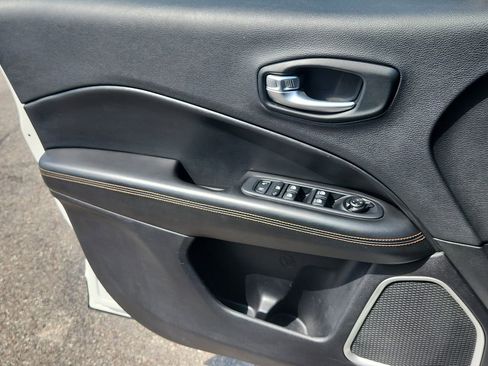 Used 2021 Jeep Compass Limited image 7