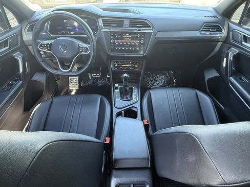 Used 2023 Volkswagen Tiguan SE R-Line image 20