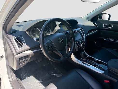 Used 2018 Acura TLX w/ Technology Package FWD image 25