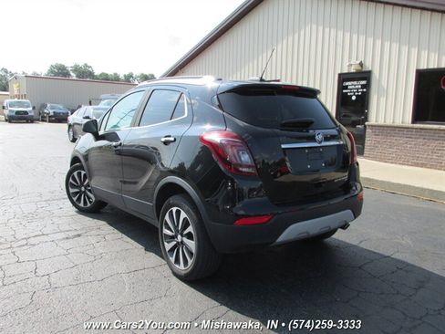 Used 2021 Buick Encore Preferred AWD/4WD image 4