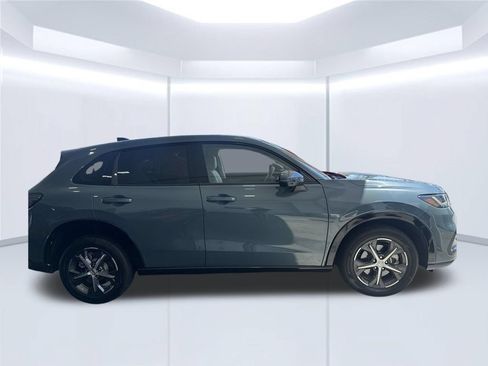 Used 2025 Honda HR-V EX-L image 4