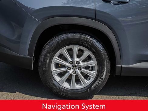 Used 2024 Toyota Grand Highlander AWD image 7