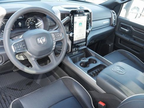 Used 2025 RAM 2500 Laramie w/ Night Edition image 17