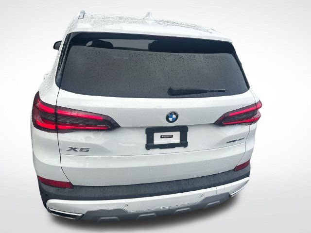 Used 2022 BMW X5 sDrive40i RWD image 4