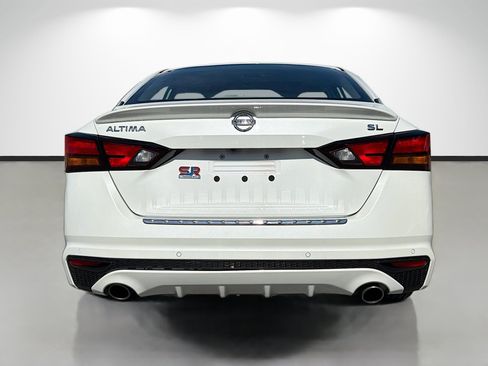 Used 2021 Nissan Altima 2.5 SL FWD image 4