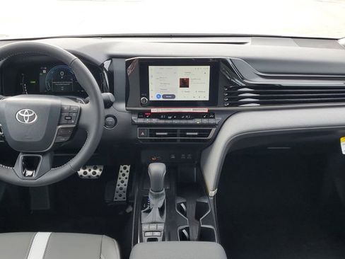 New 2026 Toyota Camry SE image 26