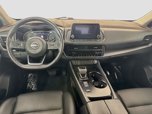 Used 2023 Nissan Rogue SV w/ SV Premium B Package FWD image 17