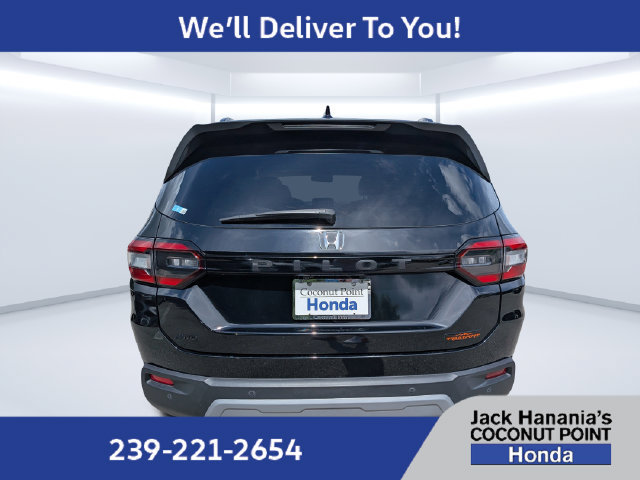 Used 2024 Honda Pilot TrailSport image 4