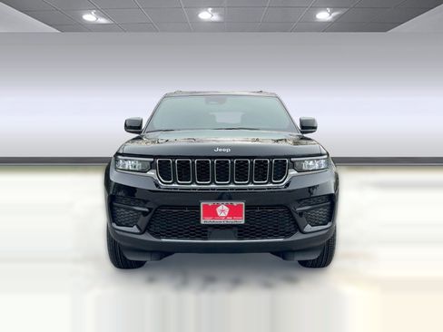 New 2025 Jeep Grand Cherokee Laredo X image 6