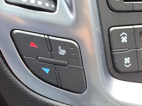 Used 2012 Cadillac SRX Luxury FWD image 23