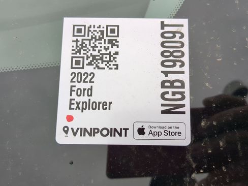 Used 2022 Ford Explorer Limited w/ Equipment Group 301A image 37