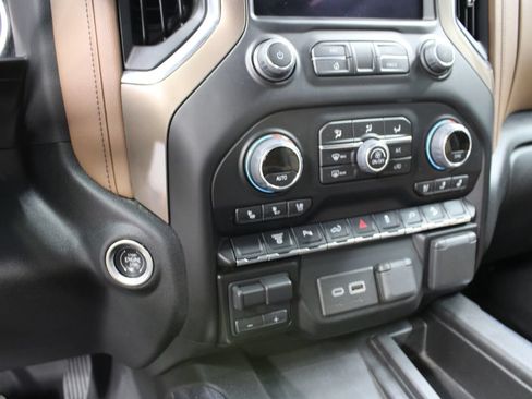 Used 2023 Chevrolet Silverado 2500 High Country AWD/4WD image 65
