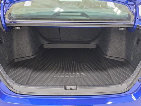 Used 2022 Honda Accord Sport image 32