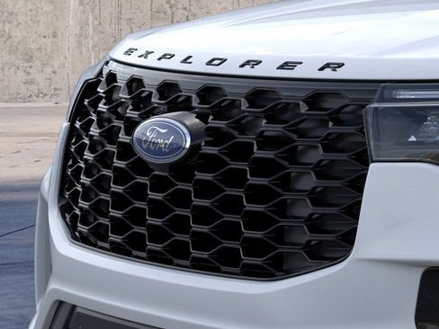 New 2026 Ford Explorer ST-Line w/ ST-Line Street Pack AWD/4WD image 17
