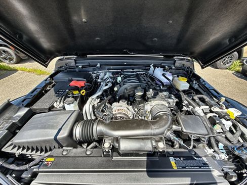 New 2025 Jeep Wrangler Sahara image 27