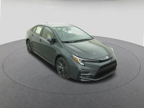 New 2026 Toyota Corolla SE image 13