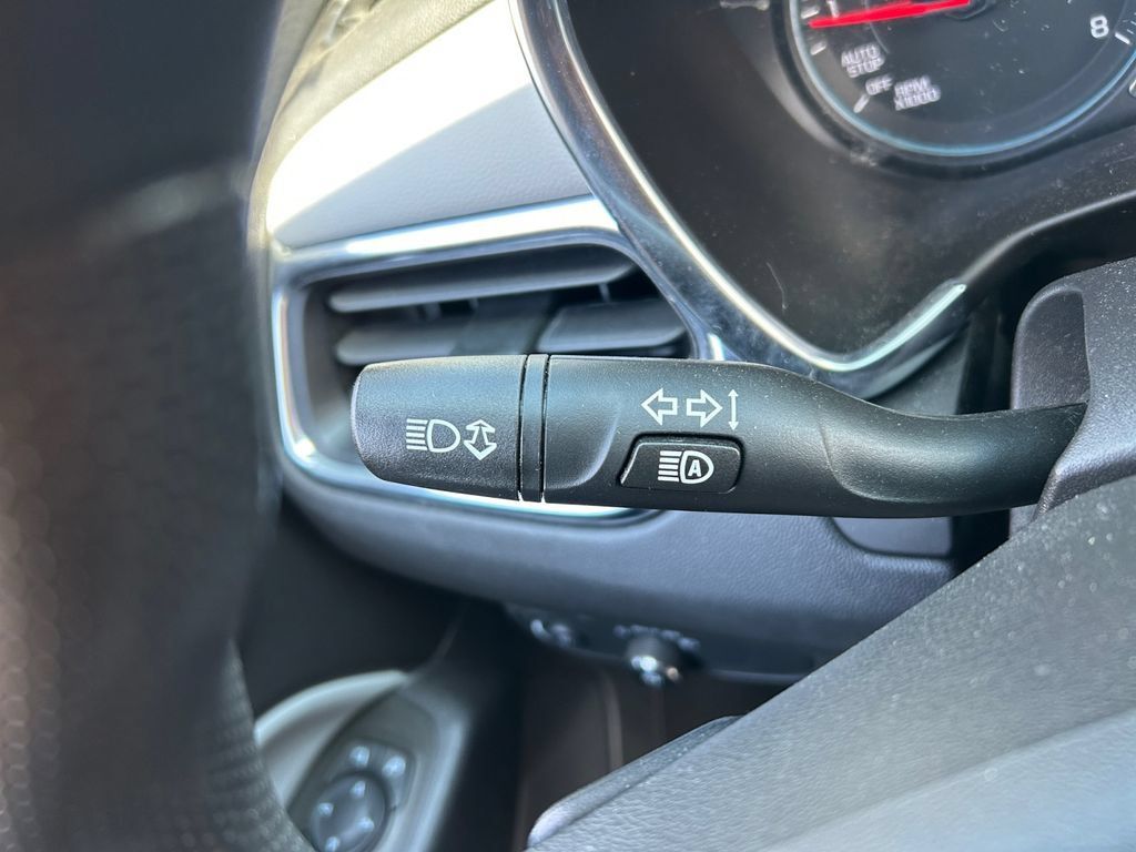 Used 2024 Chevrolet Equinox LS w/ LS Convenience Package FWD image 26