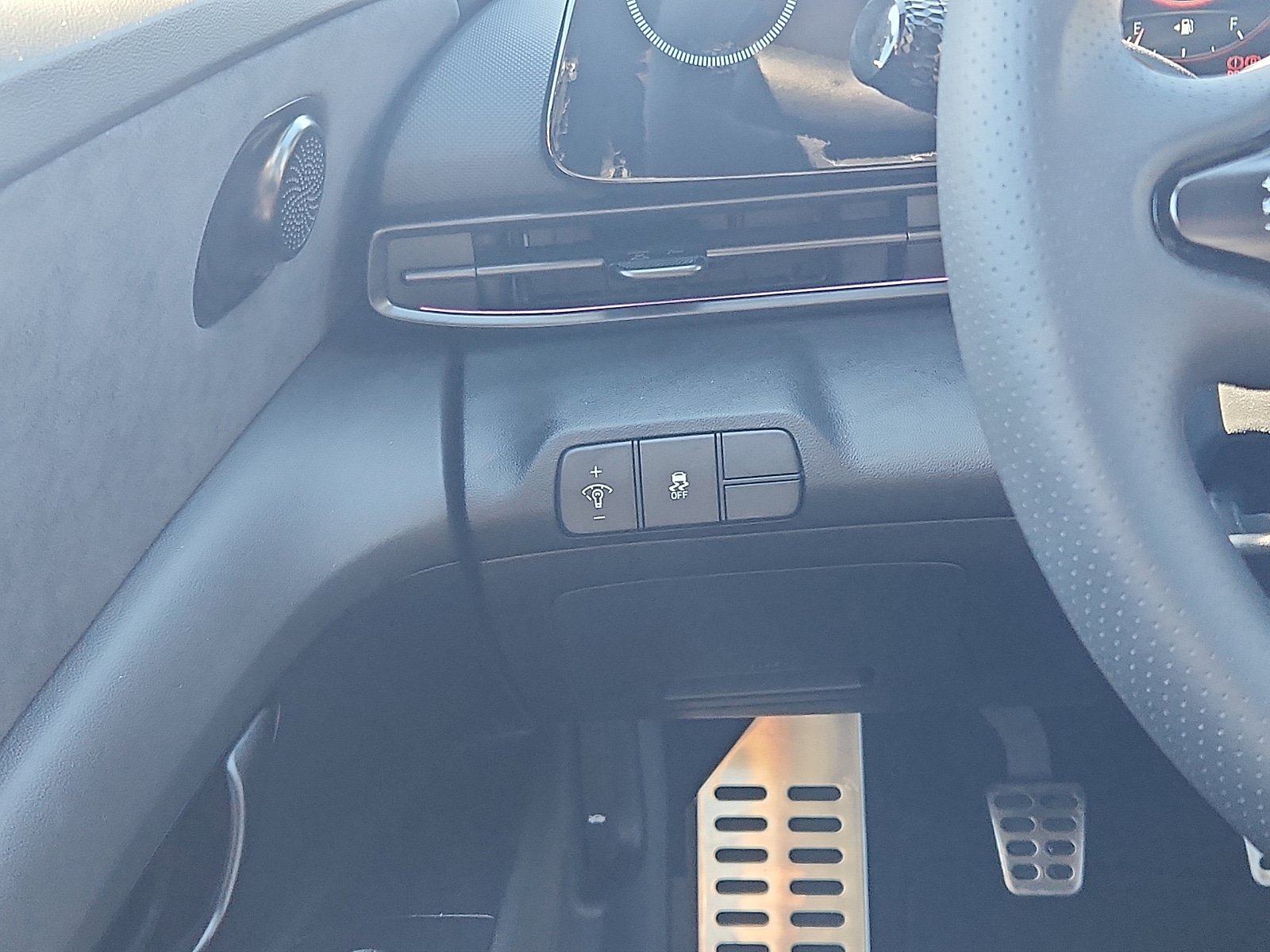 Certified 2026 Hyundai Elantra N FWD image 12