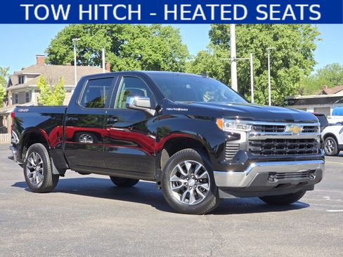Used 2022 Chevrolet Silverado 1500 LT AWD/4WD image 1