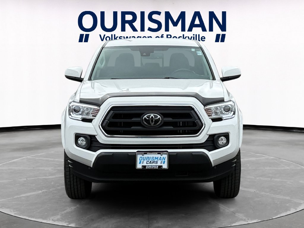 Used 2022 Toyota Tacoma SR5 AWD/4WD image 8