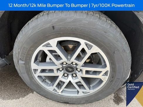 Used 2025 Ford Expedition Active AWD/4WD image 6