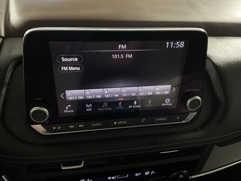 Used 2023 Nissan Rogue SV image 21